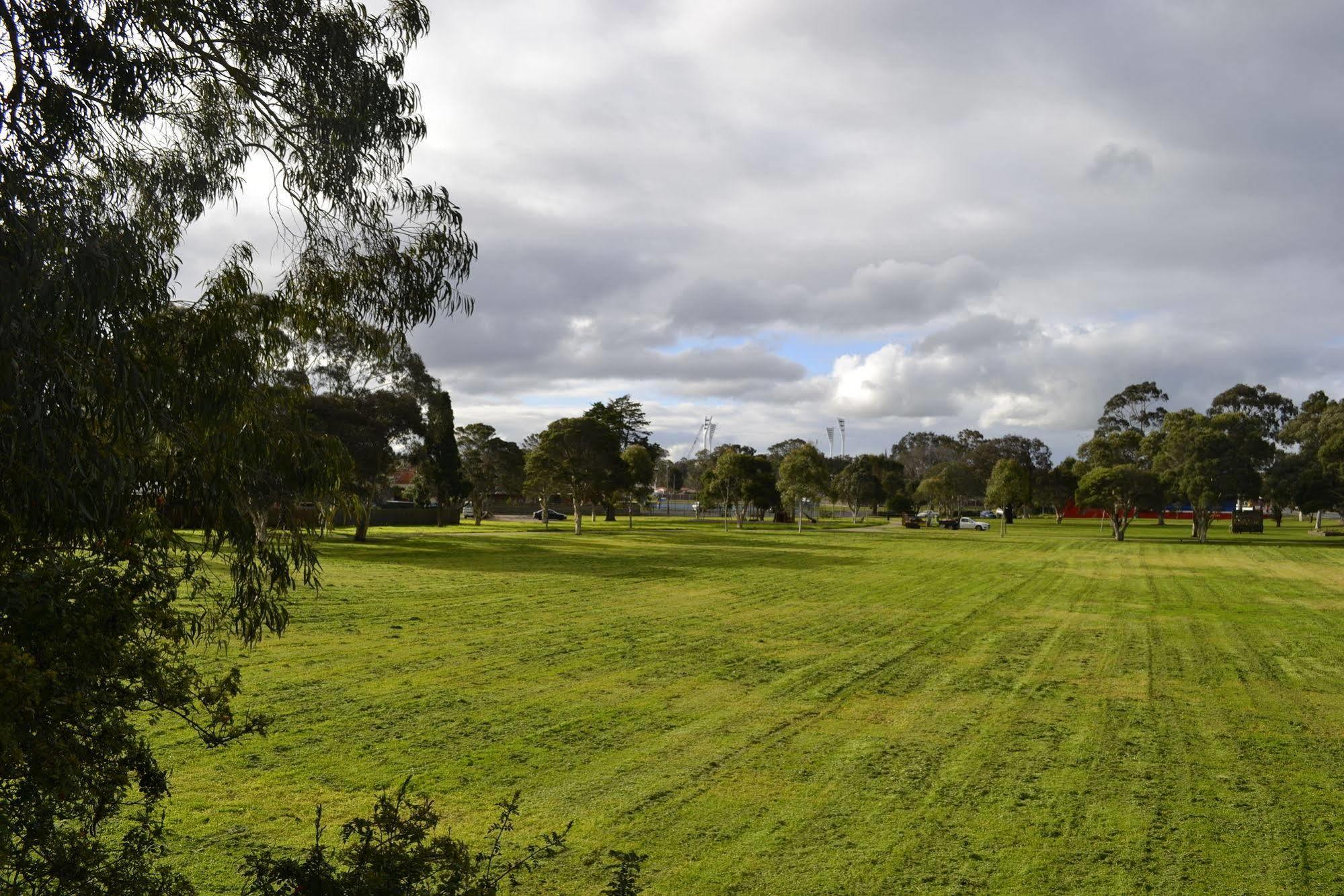Parkside Motel Geelong Kültér fotó