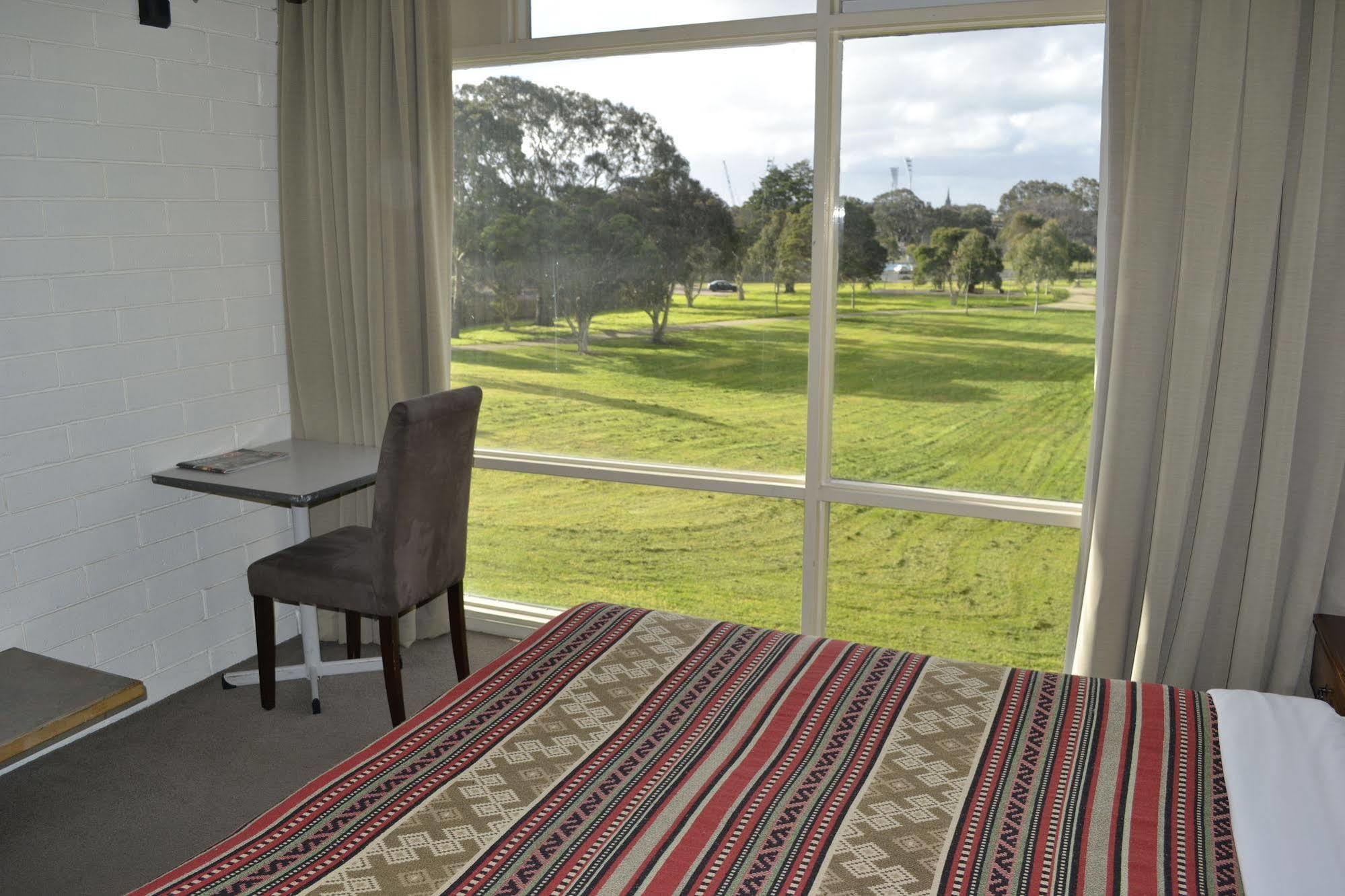 Parkside Motel Geelong Kültér fotó