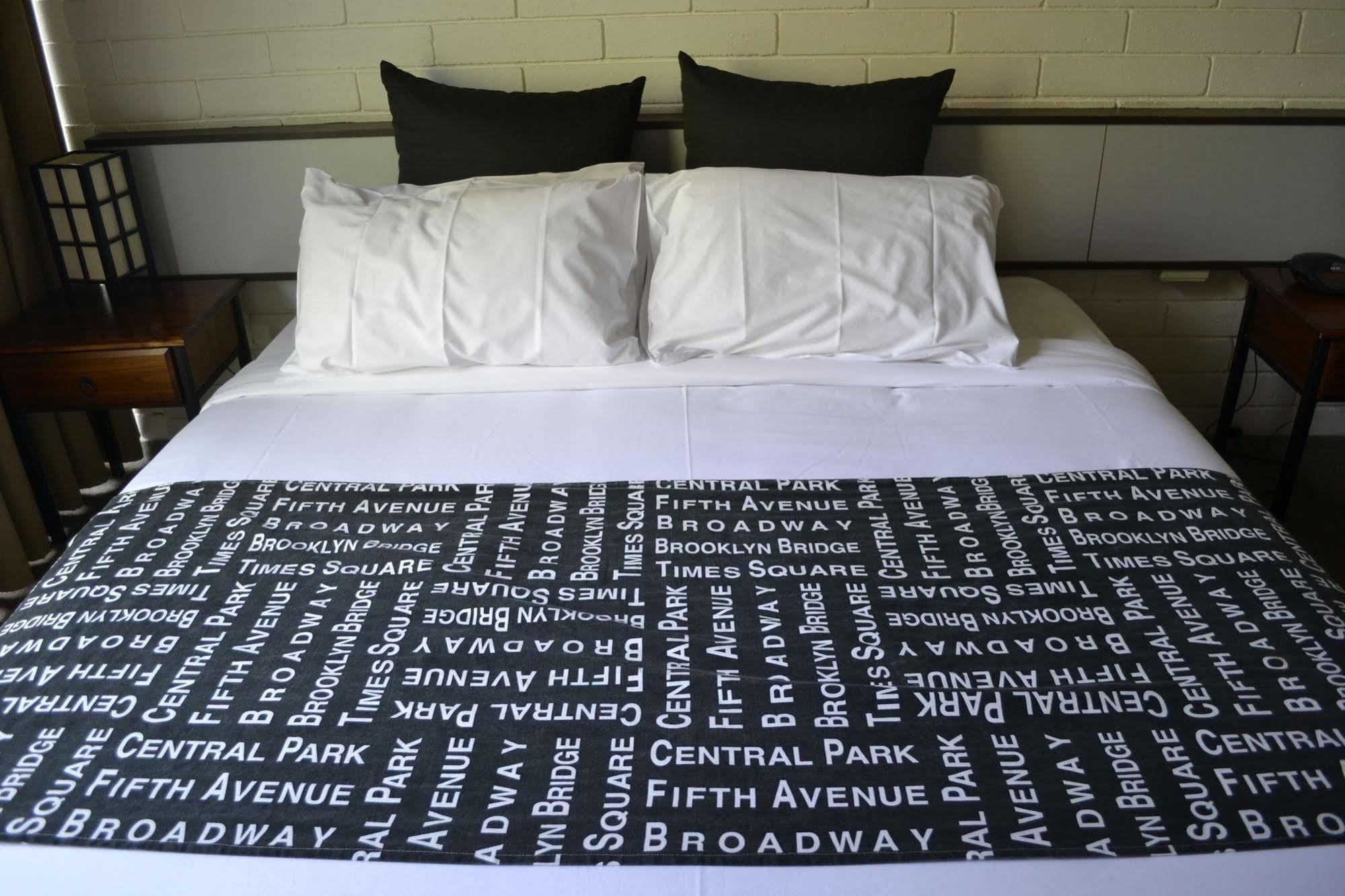 Parkside Motel Geelong Kültér fotó